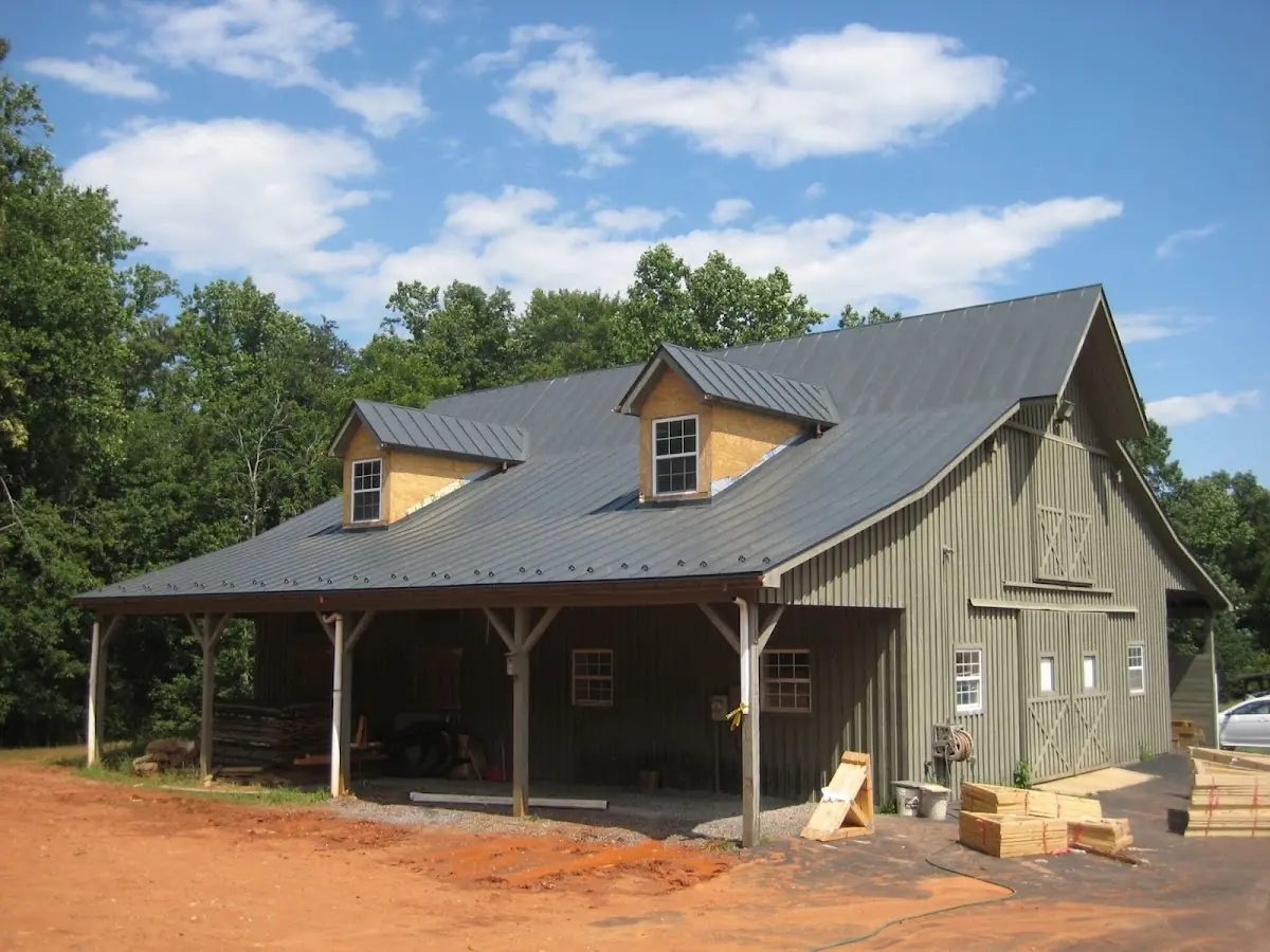 Expert Emergency Roof Leak Repair workmanship in Victory Park